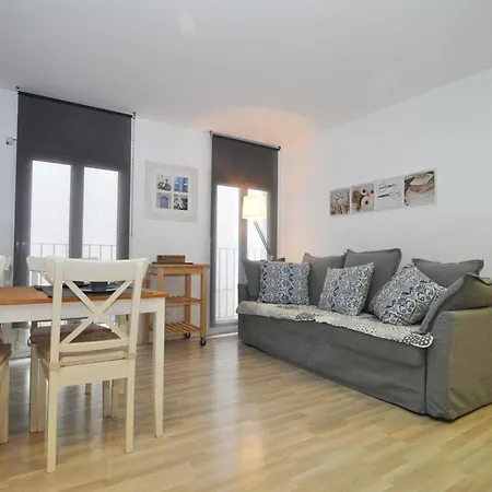 Acogedor En El Centro De L'escala Con Terraza Privada - Hisp-7-28