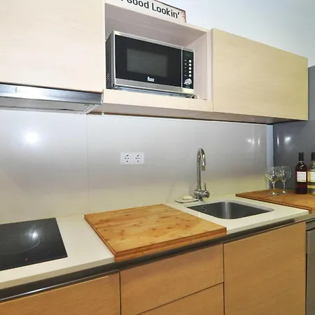Acogedor En El Centro De L'escala Con Terraza Privada - Hisp-7-28 Apartament