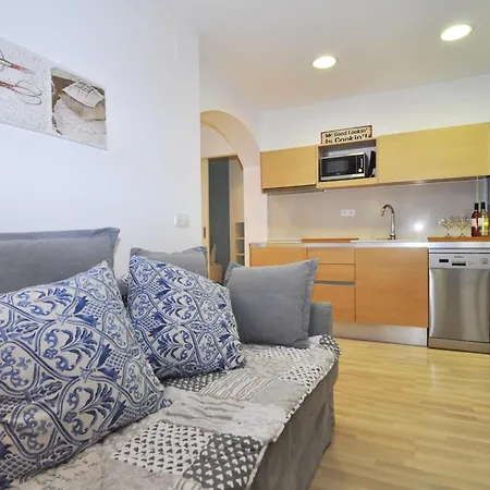 Apartament Acogedor En El Centro De L'escala Con Terraza Privada - Hisp-7-28