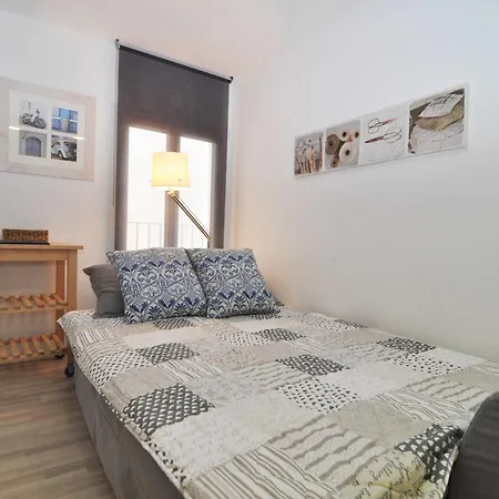 Acogedor En El Centro De L'escala Con Terraza Privada - Hisp-7-28