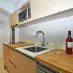 Acogedor En El Centro De L'escala Con Terraza Privada - Hisp-7-28 Апартаменты Торроэлья-де-Монгри