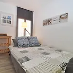 Acogedor En El Centro De L'escala Con Terraza Privada - Hisp-7-28