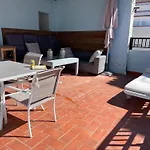 Acogedor En El Centro De L'escala Con Terraza Privada - Hisp-7-28 Торроэлья-де-Монгри